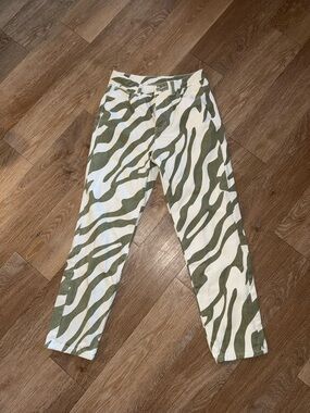 SHEIN Olive and White Zebra-Print Straight-Leg Jeans